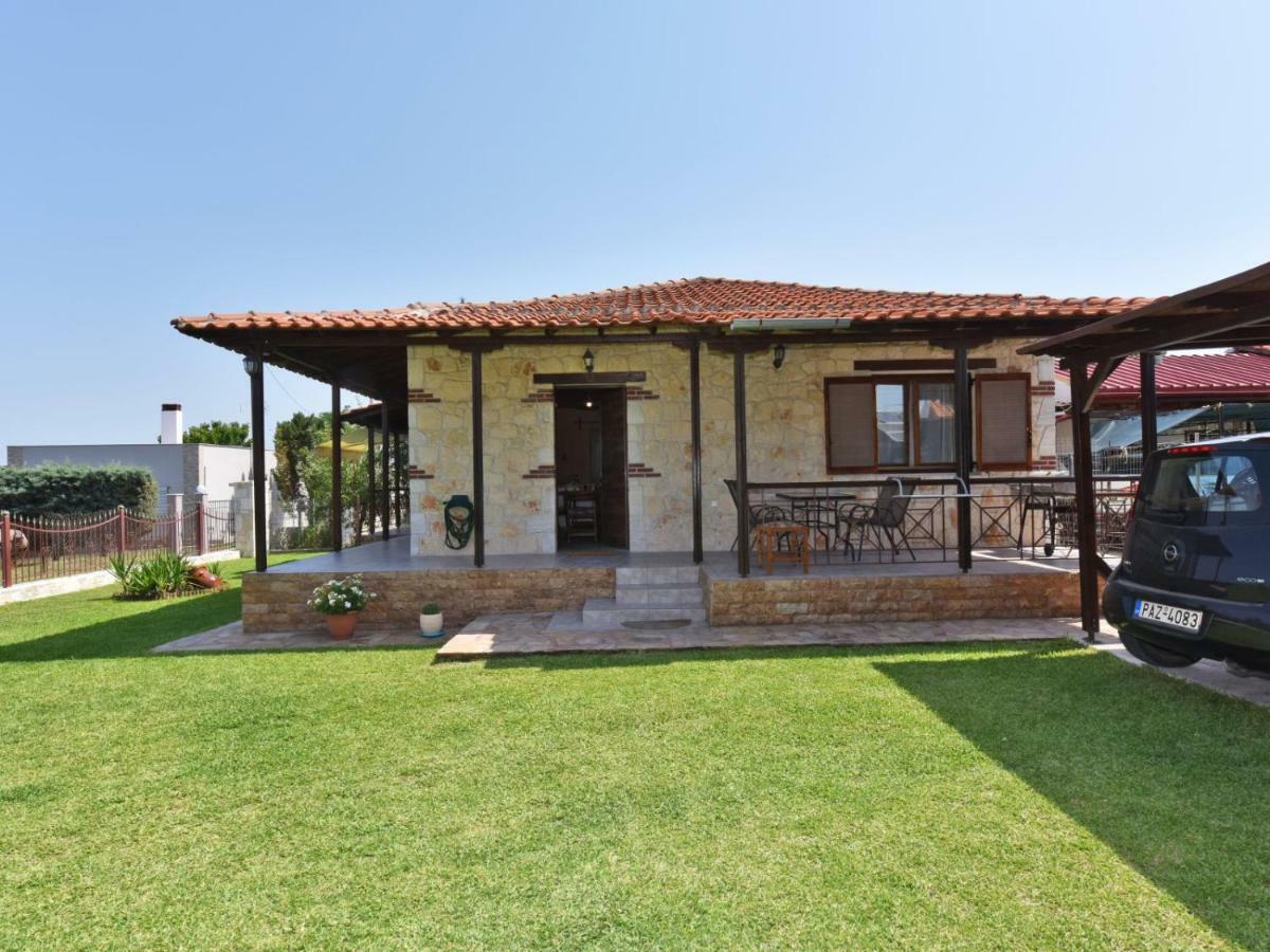 Villa Trifon By Rentalspro Services -Nea Potidea Halkidiki Εξωτερικό φωτογραφία