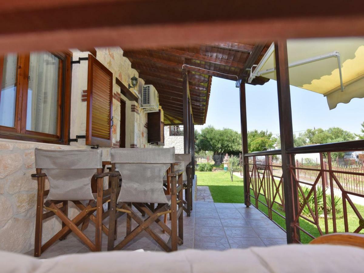 Villa Trifon By Rentalspro Services -Nea Potidea Halkidiki Εξωτερικό φωτογραφία