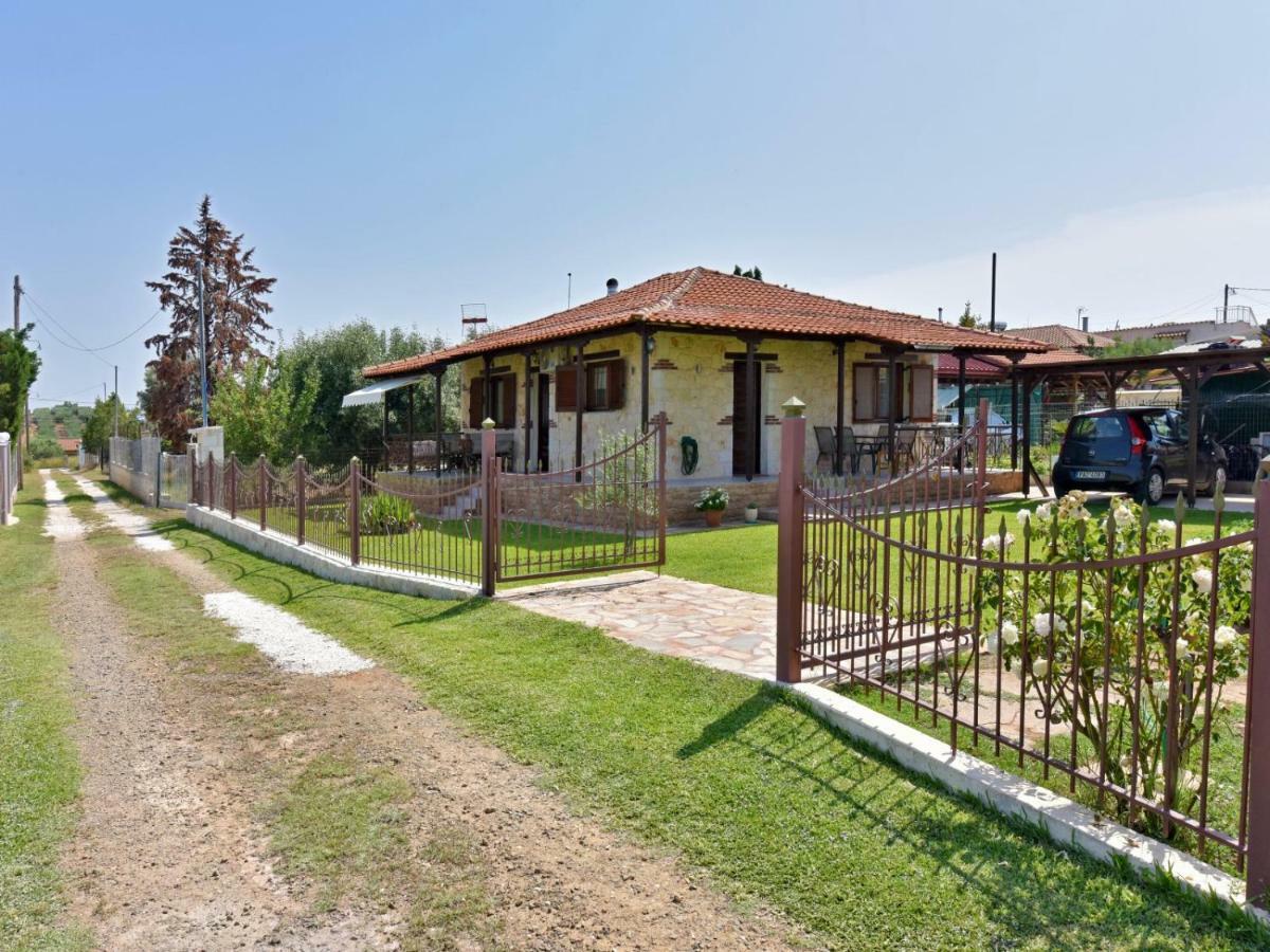 Villa Trifon By Rentalspro Services -Nea Potidea Halkidiki Εξωτερικό φωτογραφία
